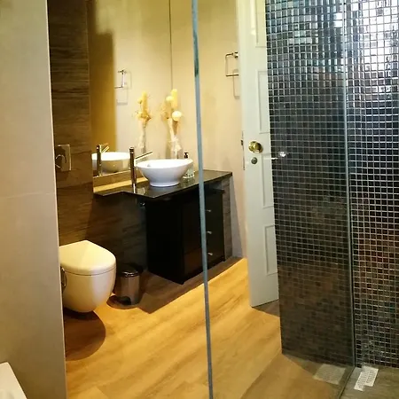 Marina View With Parking Free 아파트 푼샬