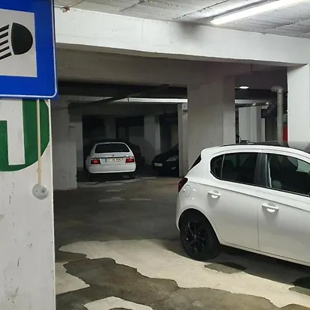 Marina View With Parking Free Apartment