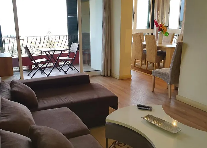 Marina View With Parking Free Funchal (Madeira)